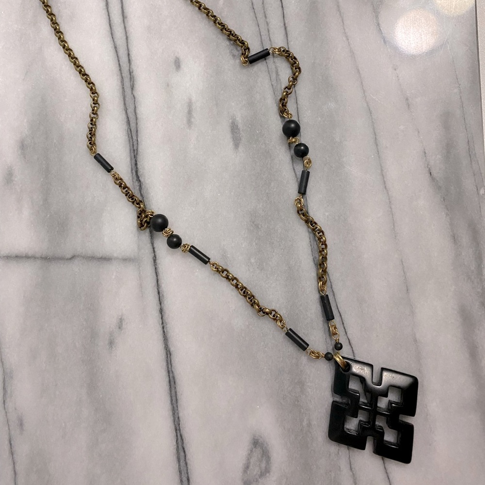 Lovely, Long Jan Michaels Necklace